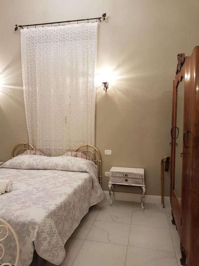 קליארי Villa Liberty Ofelia Locazioni Brevi מראה חיצוני תמונה