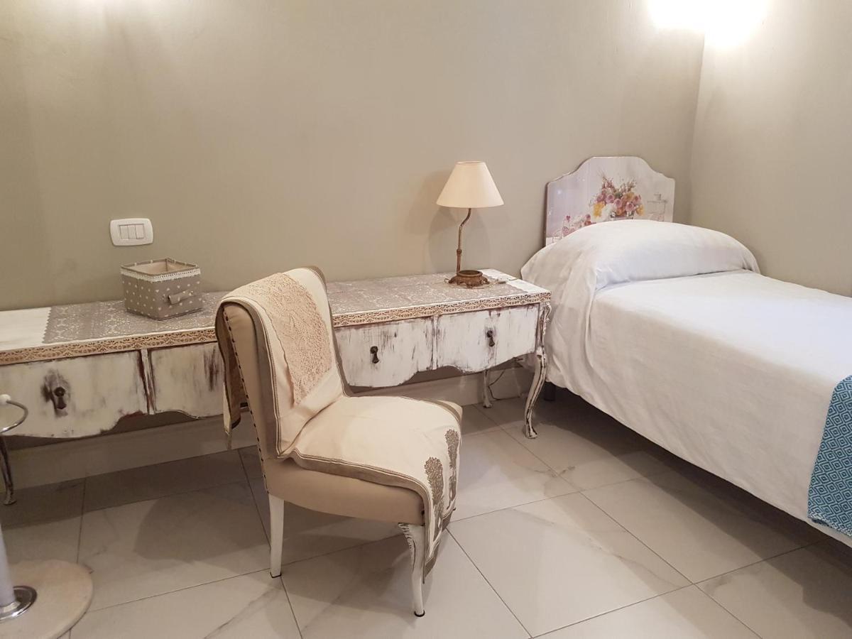 קליארי Villa Liberty Ofelia Locazioni Brevi מראה חיצוני תמונה