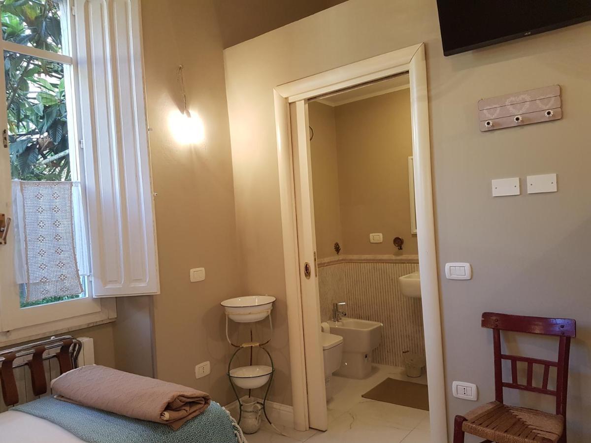 קליארי Villa Liberty Ofelia Locazioni Brevi מראה חיצוני תמונה