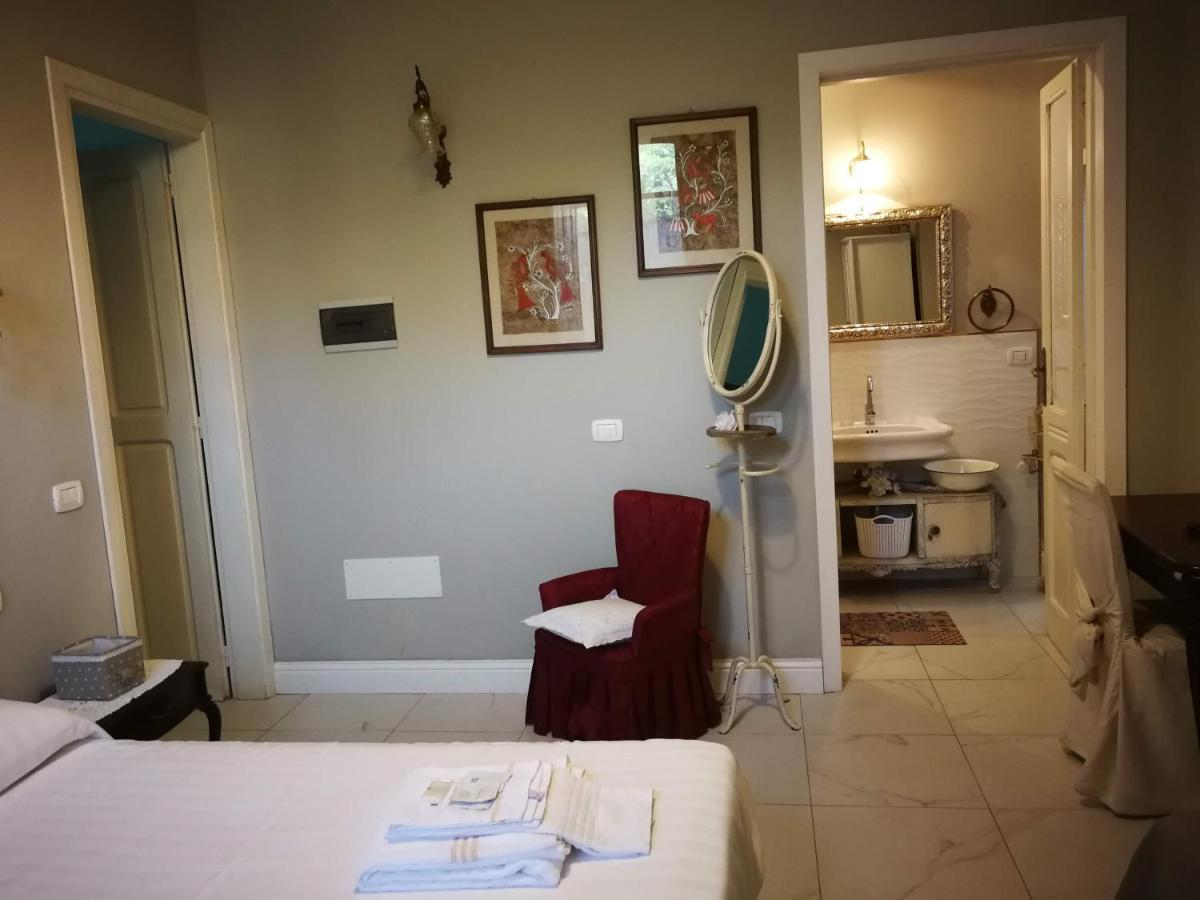קליארי Villa Liberty Ofelia Locazioni Brevi מראה חיצוני תמונה