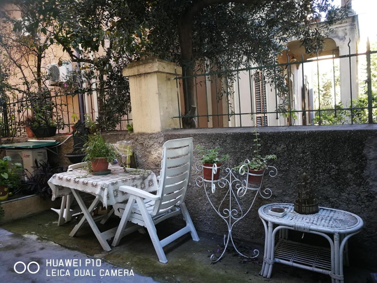 קליארי Villa Liberty Ofelia Locazioni Brevi מראה חיצוני תמונה